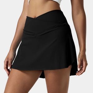 Black Tennis/Golf skirt with pockets. Size Small